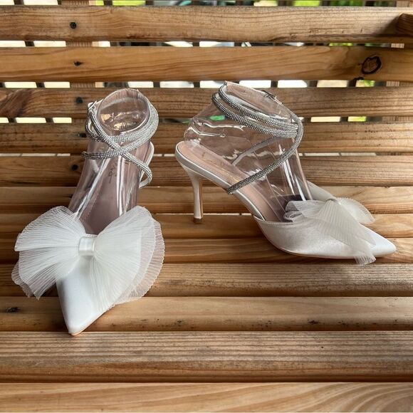 Lulus Lelanee White Satin Rhinestone Bow Ankle Strap Pumps - Picture 2 of 16
